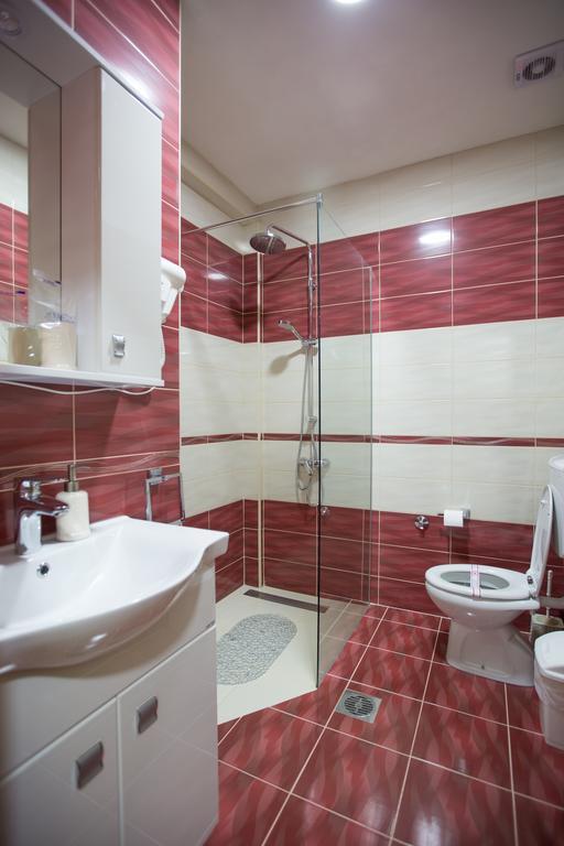 Apartmani Mg Nikšić Kültér fotó
